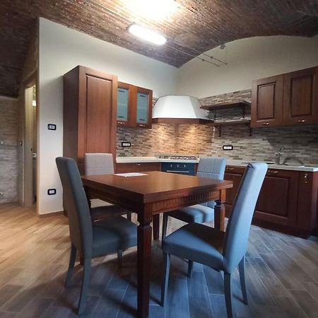 Cremolino La Maison Du Chateau מראה חיצוני תמונה