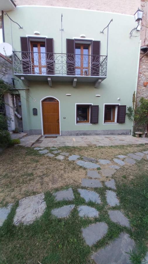 Cremolino La Maison Du Chateau מראה חיצוני תמונה